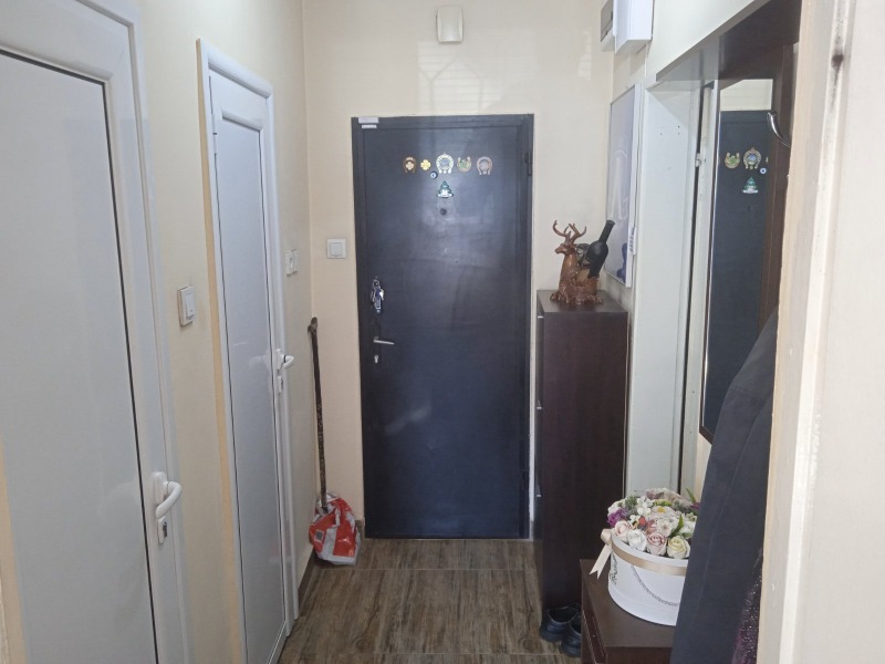À vendre  Studio Sofia , Droujba 1 , 47 m² | 18526740 - image [4]