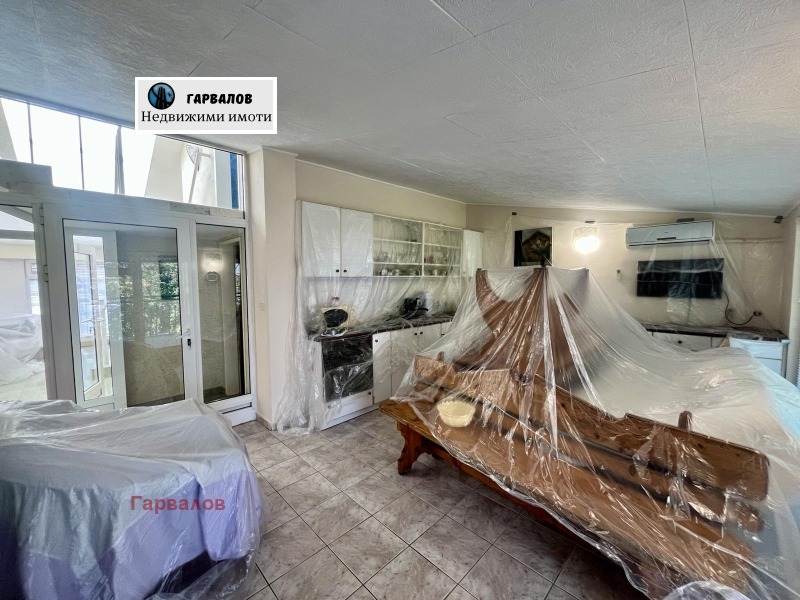 Продава  Многостаен град Русе , Център , 168 кв.м | 94538222 - изображение [11]