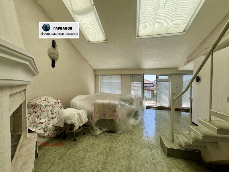 Продава  Многостаен град Русе , Център , 168 кв.м | 94538222 - изображение [2]