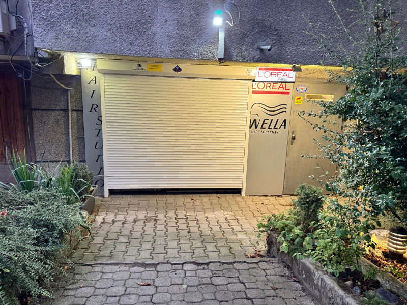 In vendita  Box auto Sofia , Lozenets , 14 mq | 99906810