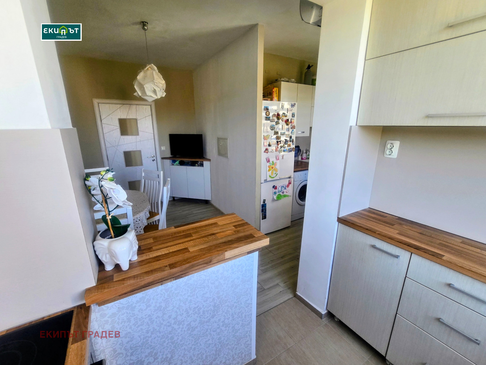 Продава 4-СТАЕН, гр. Варна, Кайсиева градина, снимка 2 - Апартаменти - 55526611