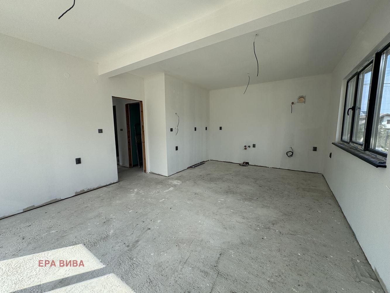 Продава КЪЩА, с. Яребична, област Варна, снимка 6 - Къщи - 56084888