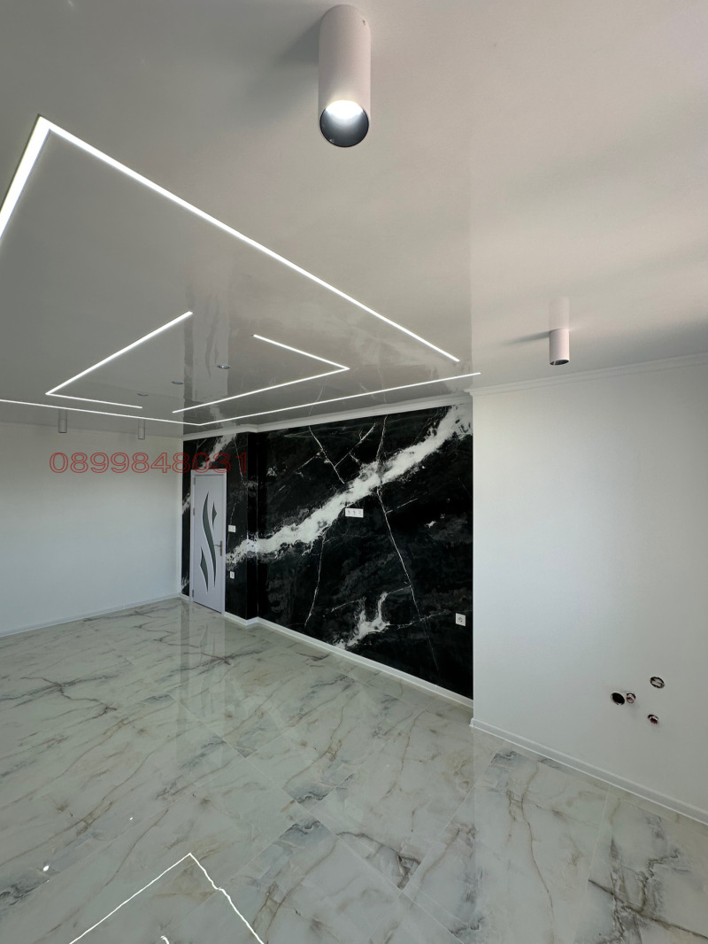 Продава 2-СТАЕН, гр. Разград, Бели Лом, снимка 13 - Апартаменти - 52780941