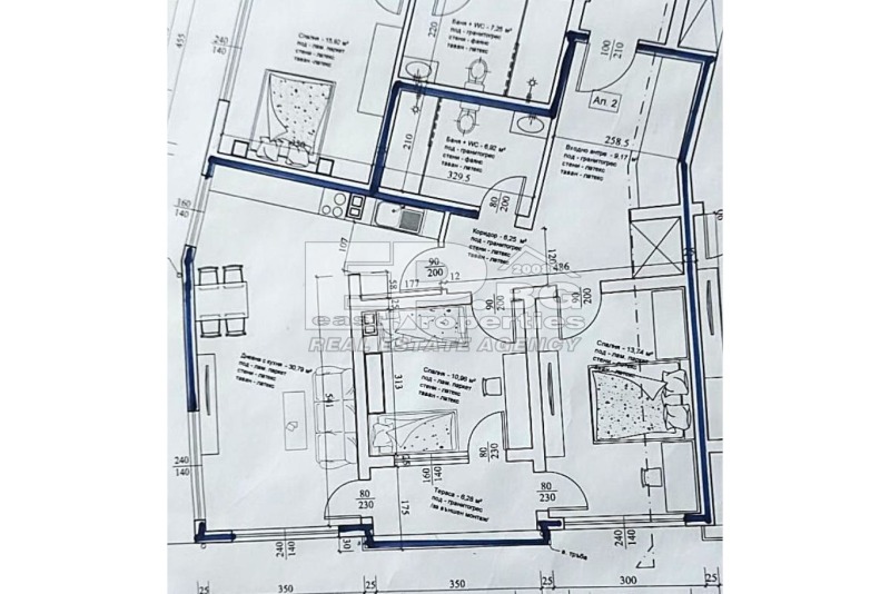 Продава 3-СТАЕН, гр. Добрич, Кралска зона, снимка 2 - Aпартаменти - 48876009