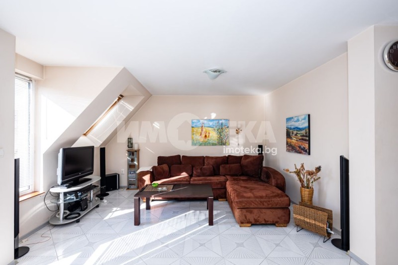 Na prodej  2 ložnice Plovdiv , Karšijaka , 127 m2 | 61451178