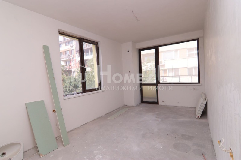 De vânzare  3 dormitoare Sofia , Strelbiște , 133 mp | 76280221 - imagine [9]