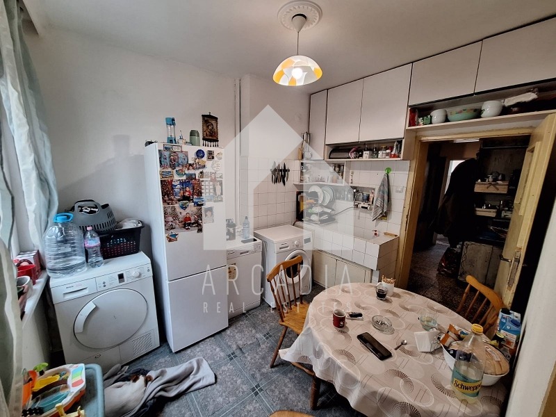 Продава МНОГОСТАЕН, гр. Пловдив, Захарна фабрика, снимка 4 - Апартаменти - 54187652
