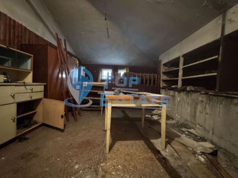 Продава АТЕЛИЕ, ТАВАН, гр. Велико Търново, Картала, снимка 3 - Апартаменти - 52691502