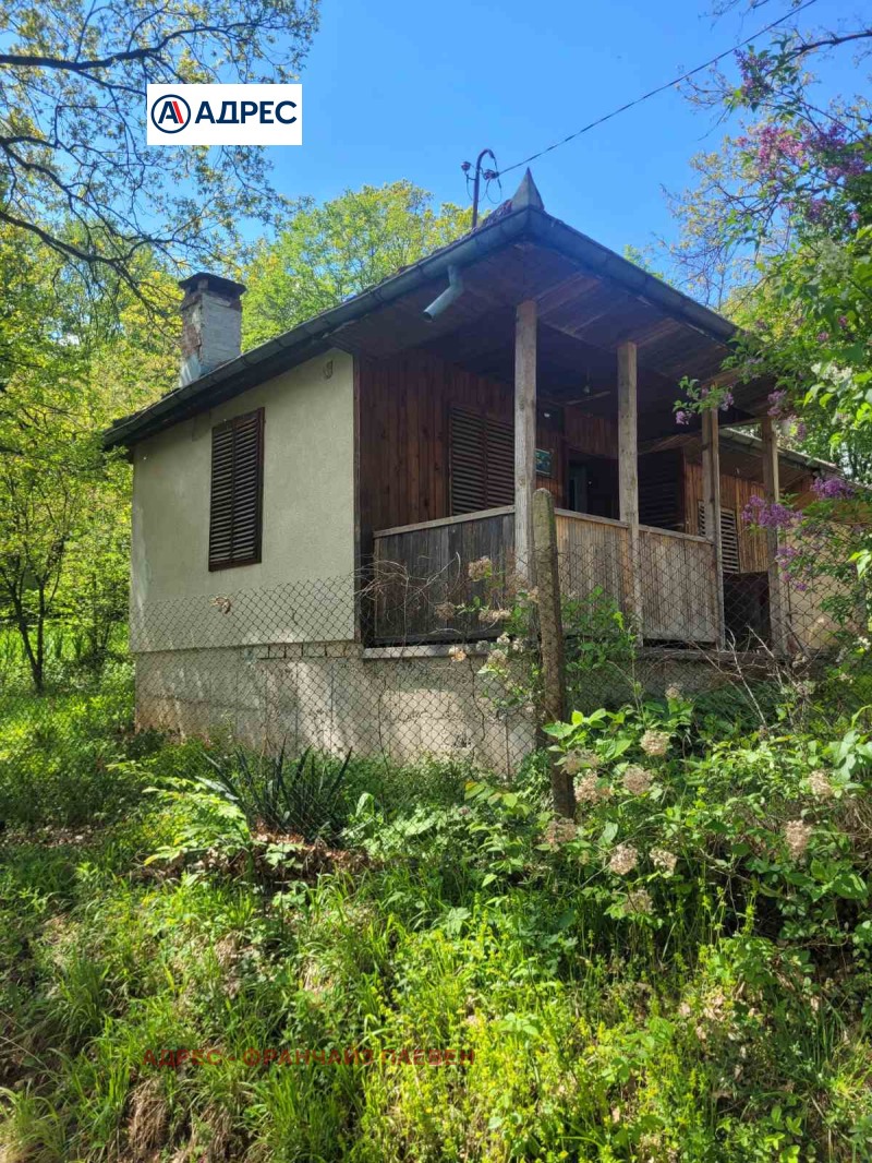 Продава  Къща, област Ловеч, с. Голяма Желязна • 50 000 EUR • ID 40203538 — holmes.bg - [1] 
