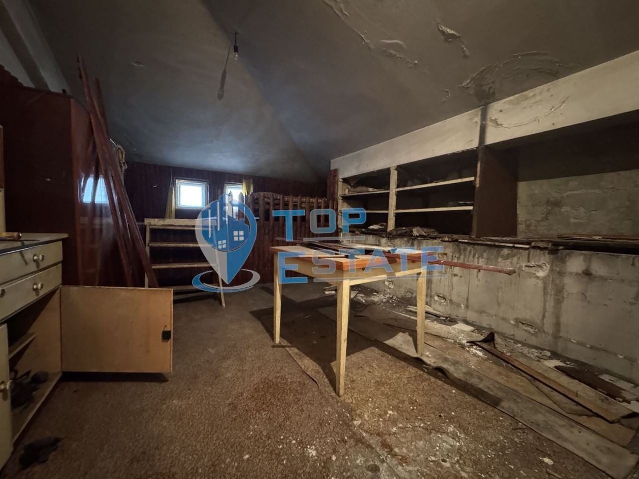 Продава АТЕЛИЕ, ТАВАН, гр. Велико Търново, Картала, снимка 2 - Апартаменти - 52691502