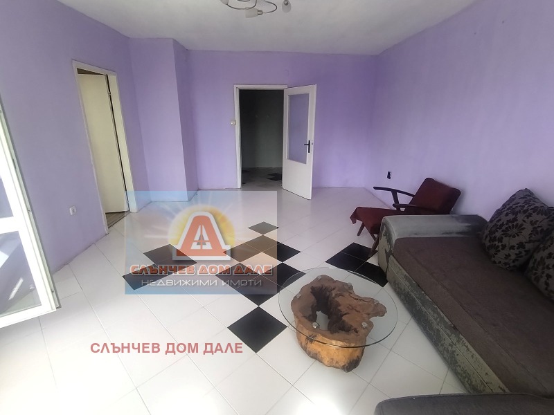 Продава 3-СТАЕН в град Шумен, 5-ти полк - 101 кв.м / 130 000 € » 254 257.90 лв., СЛЪНЧЕВ ДОМ ДАЛЕ