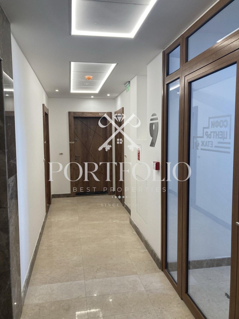 À venda  1 quarto Sofia , Zona B-19 , 65 m² | 43265792 - imagem [2]