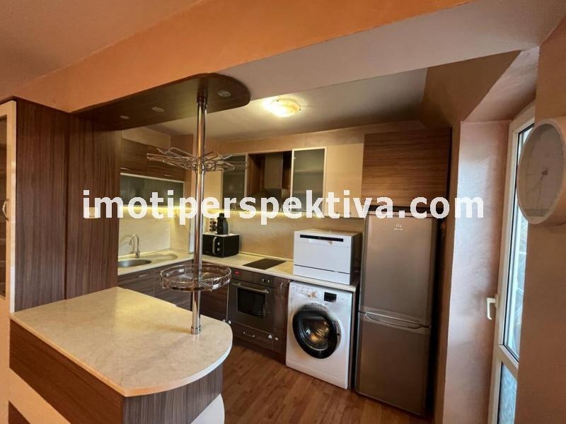 Продава 3-СТАЕН, гр. Пловдив, Кършияка, снимка 2 - Aпартаменти - 49461151