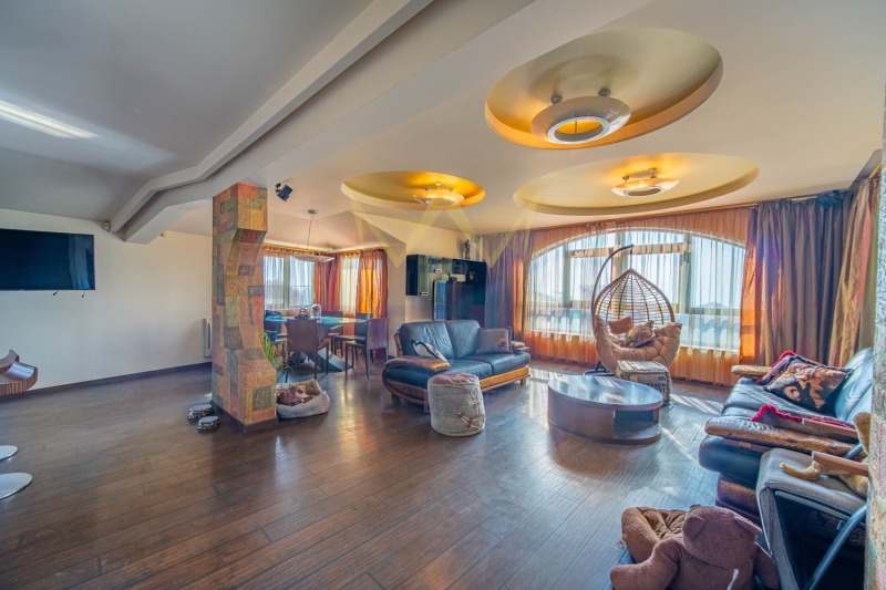 Продава  4-стаен град Варна , Чайка , 230 кв.м | 13512480