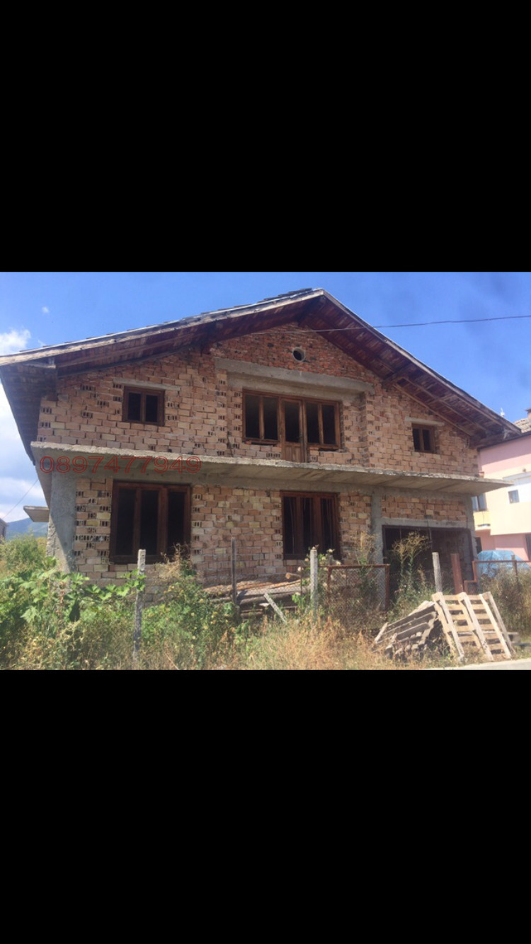 Продава КЪЩА, с. Садово, област Благоевград, снимка 2 - Къщи - 52785725