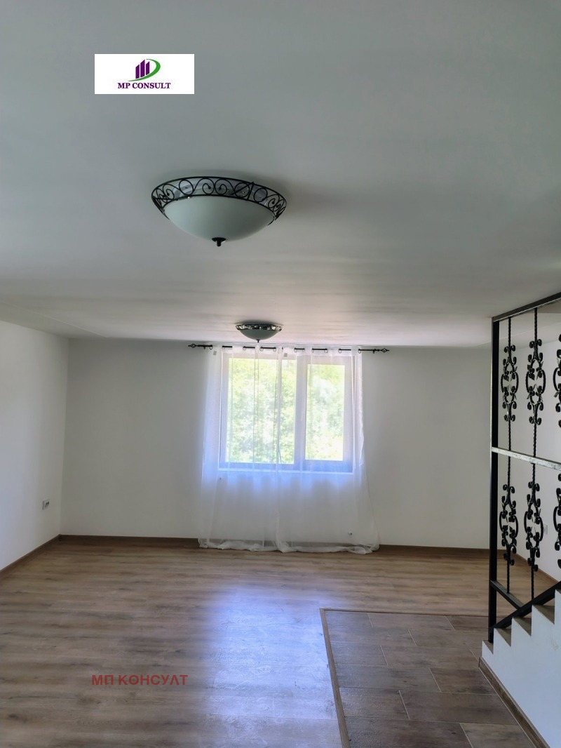 Продава  Къща област Ловеч , с. Рибарица , 450 кв.м | 37027599 - изображение [2]