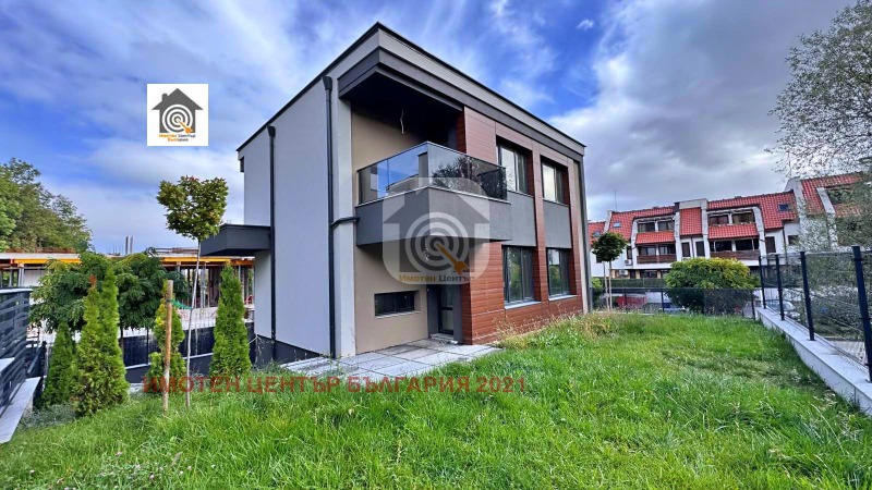 Продава  Къща град София , в.з.Малинова долина , 209 кв.м | 54273098