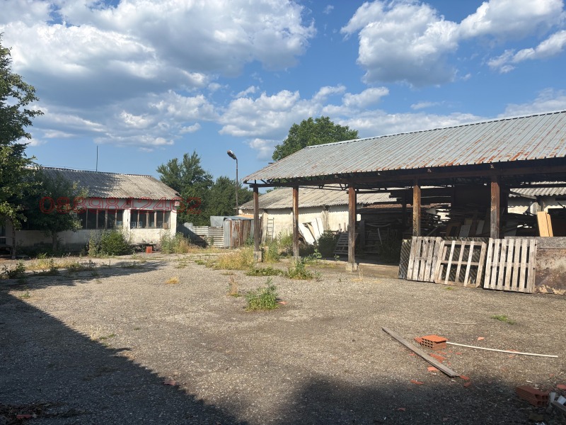 Продава  Пром. помещение област Благоевград , гр. Банско , 1401 кв.м | 26583835 - изображение [4]