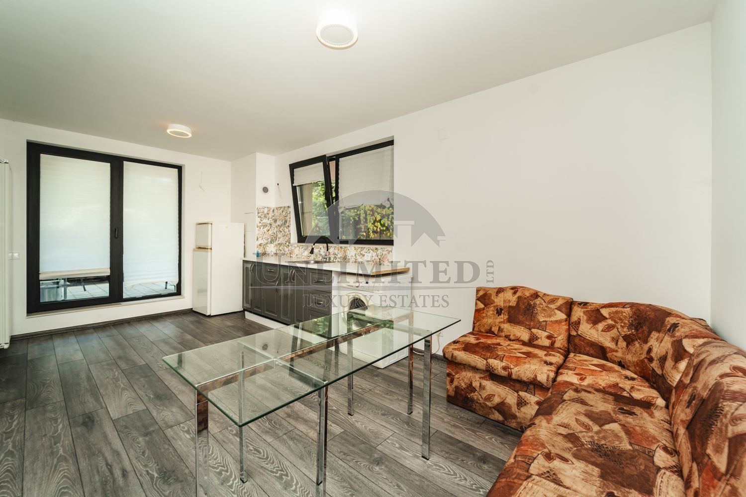 Продава 2-СТАЕН, гр. София, Изток, снимка 3 - Апартаменти - 54584118