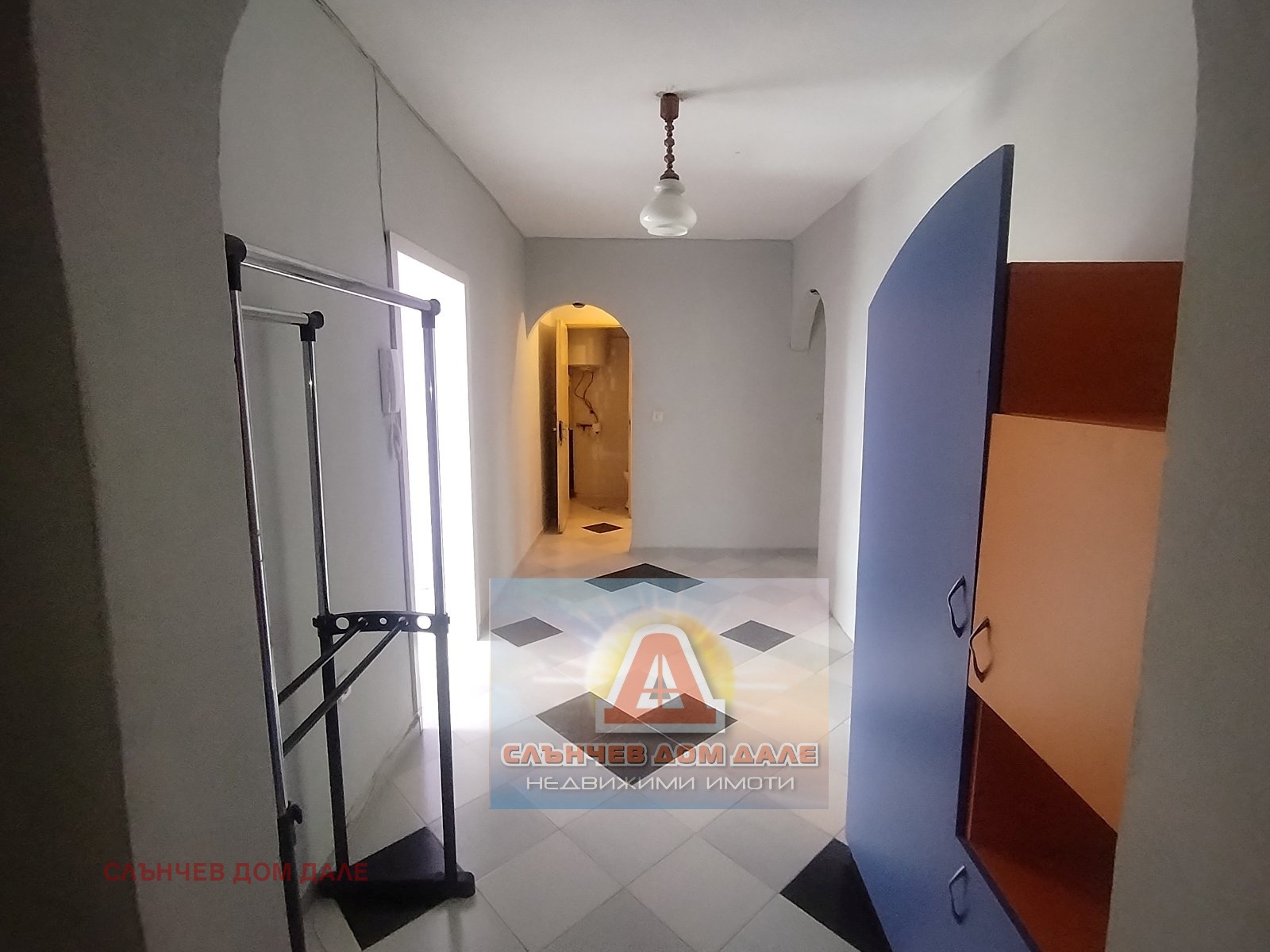 Продава 3-СТАЕН, гр. Шумен, 5-ти полк, снимка 12 - Апартаменти - 54216384