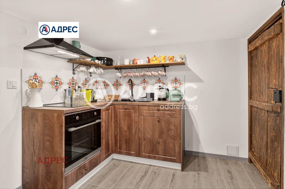 Продава КЪЩА, с. Пчелник, област Варна, снимка 16 - Къщи - 52837680