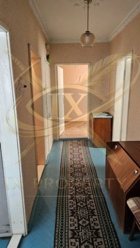 Продава КЪЩА, гр. Айтос, област Бургас, снимка 4 - Къщи - 56108927