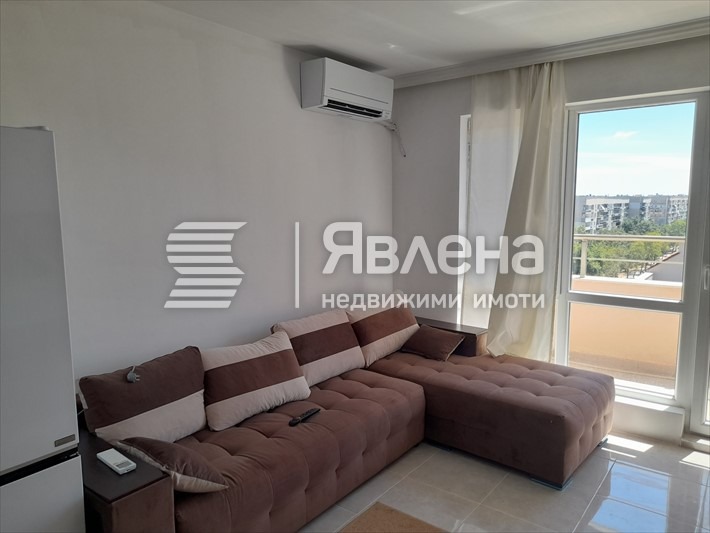 Na prodej  1 ložnice Plovdiv , Južen , 62 m2 | 99555923