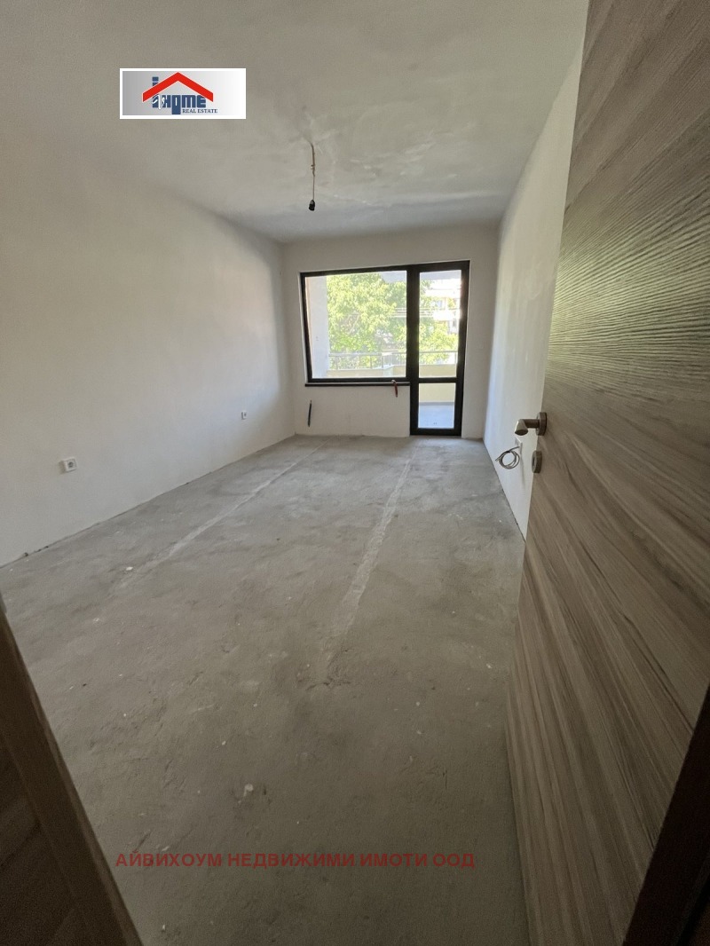 Продава 3-СТАЕН, гр. Плевен, Широк център, снимка 3 - Апартаменти - 52815701