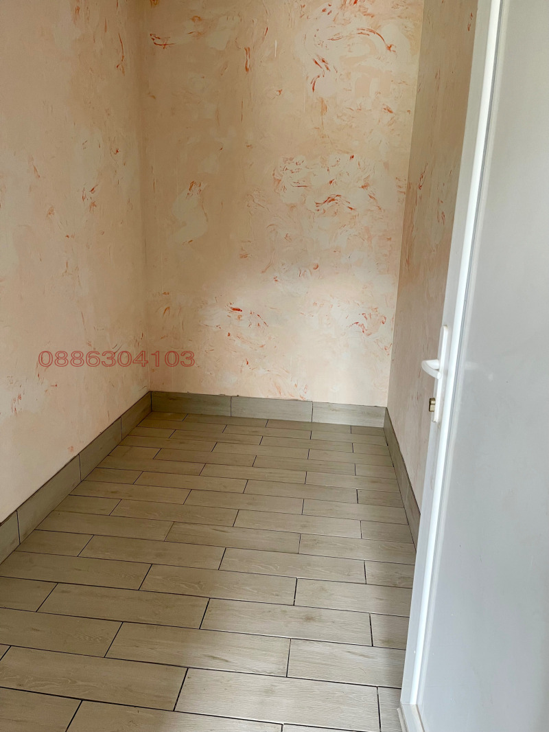 Eladó  Ház Plovdiv , Proslav , 200 négyzetméter | 71830703 - kép [7]