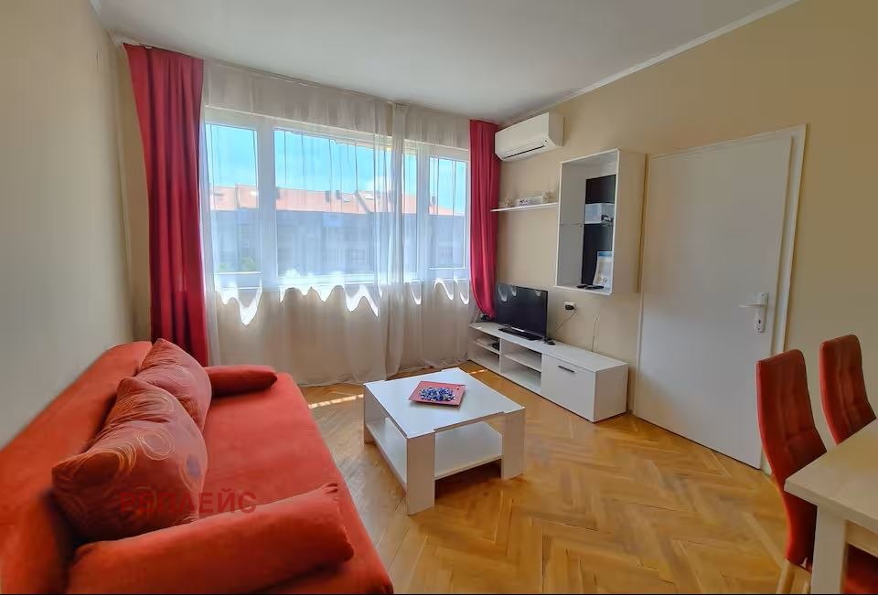 Продава 2-СТАЕН, гр. Варна, Окръжна болница-Генерали