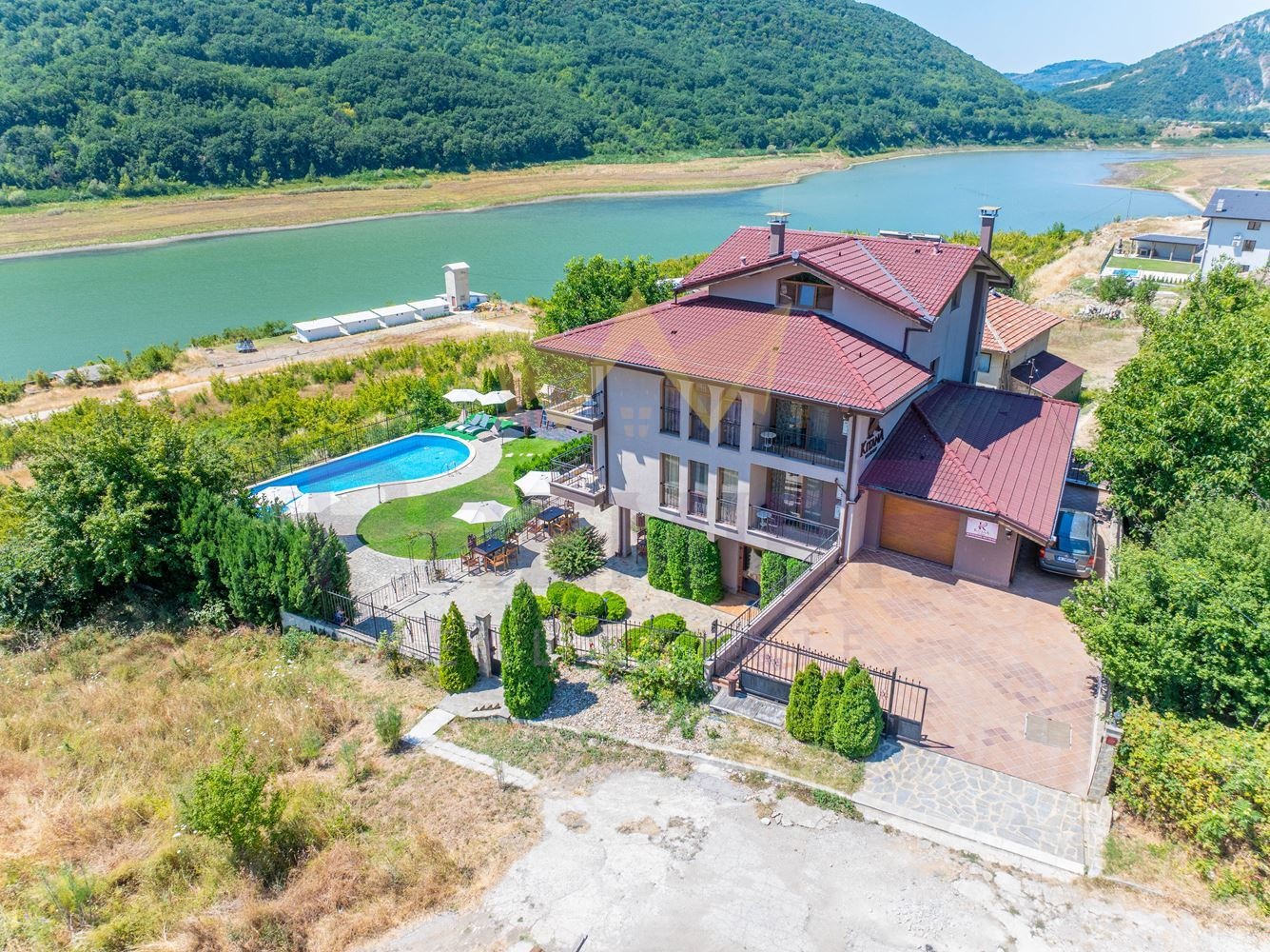 Продава КЪЩА, с. Аспарухово, област Варна, снимка 14 - Къщи - 55516904