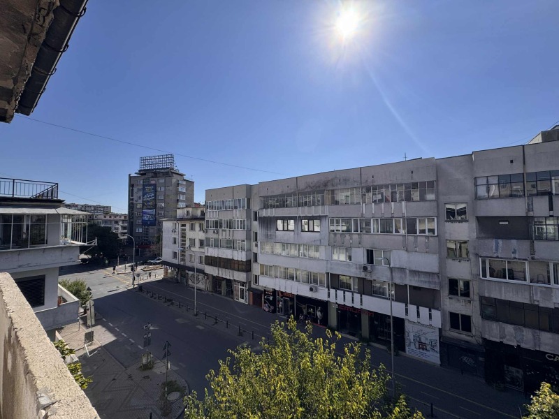 For Sale  2 bedroom Varna , Tsentar , 74 sq.m | 21795316