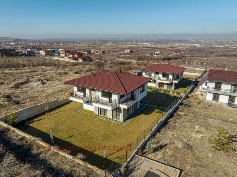 Продава  Къща област Пловдив , с. Марково , 275 кв.м | 65419012 - изображение [6]