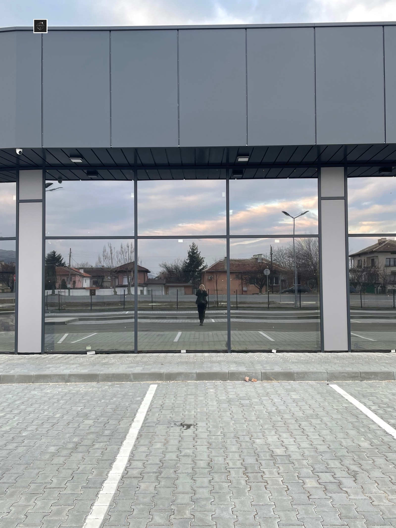 Продава МАГАЗИН, с. Главиница, област Пазарджик, снимка 2 - Магазини - 48994000