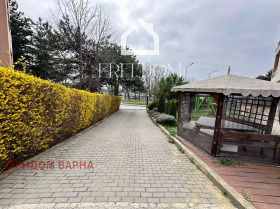 3 bedroom Briz, Varna 8