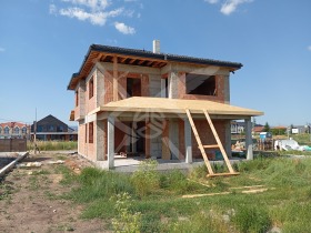 Къща с. Равно поле, област София
