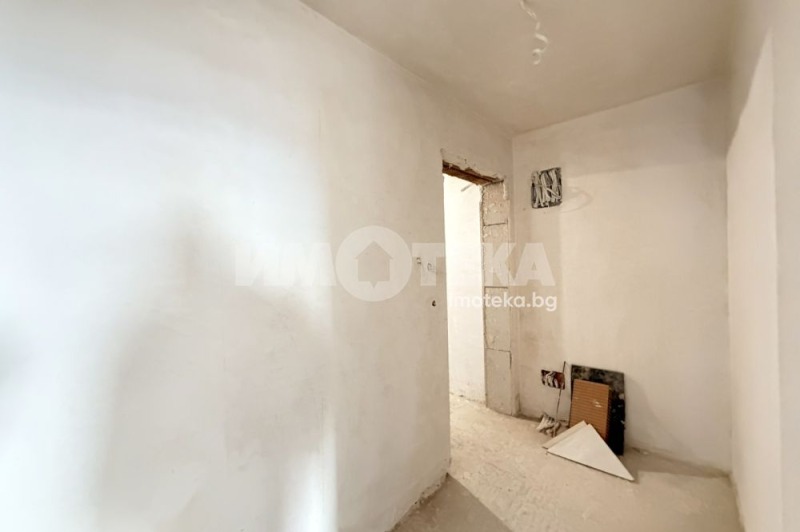 Продава МНОГОСТАЕН, гр. София, Красна поляна 2, снимка 4 - Апартаменти - 52812034