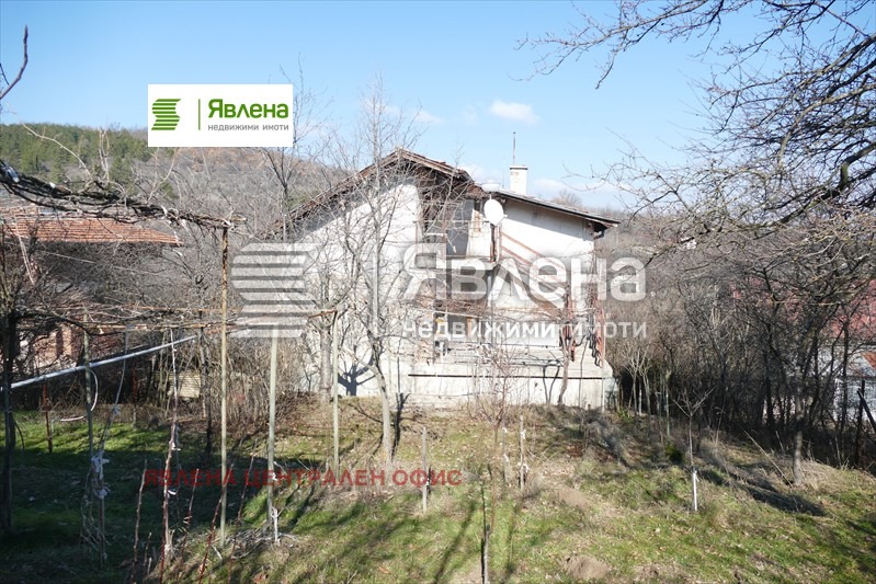 Продава КЪЩА, с. Извор, област София област, снимка 3 - Къщи - 54647918