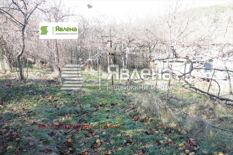 Продава КЪЩА, с. Извор, област София област, снимка 2 - Къщи - 54647918