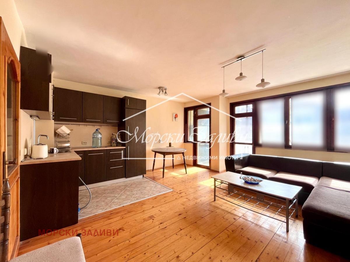 Продава 3-СТАЕН, гр. Бургас, Възраждане, снимка 3 - Апартаменти - 53985781