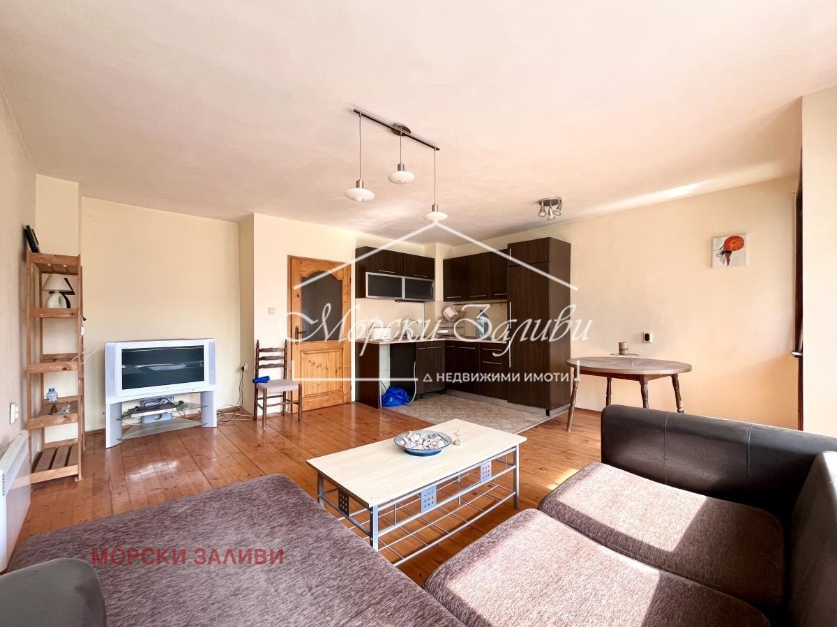 Продава 3-СТАЕН, гр. Бургас, Възраждане, снимка 4 - Апартаменти - 53985781