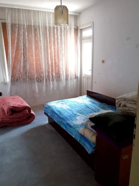 Dům Iskra, oblast Plovdiv 2