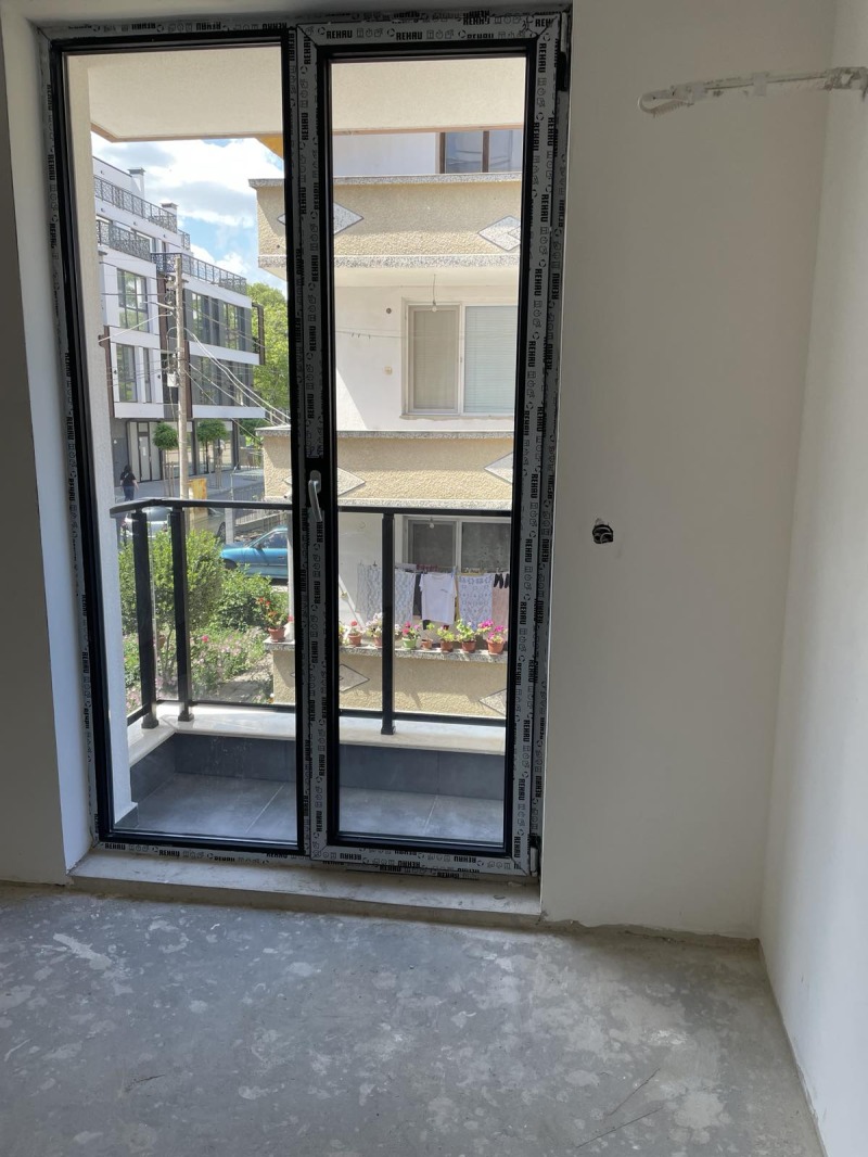 Til salg  1 soveværelse Burgas , Sarafovo , 70 kvm | 61242340 - billede [5]
