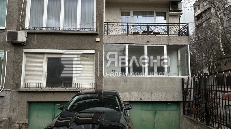 Продава 3-СТАЕН, гр. София, Сухата река