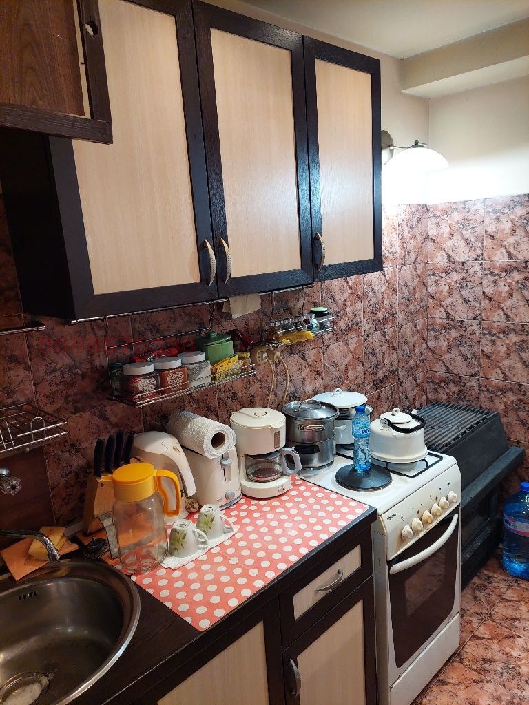 Продава КЪЩА, в.з.Ярема, област София област, снимка 13 - Къщи - 52886837