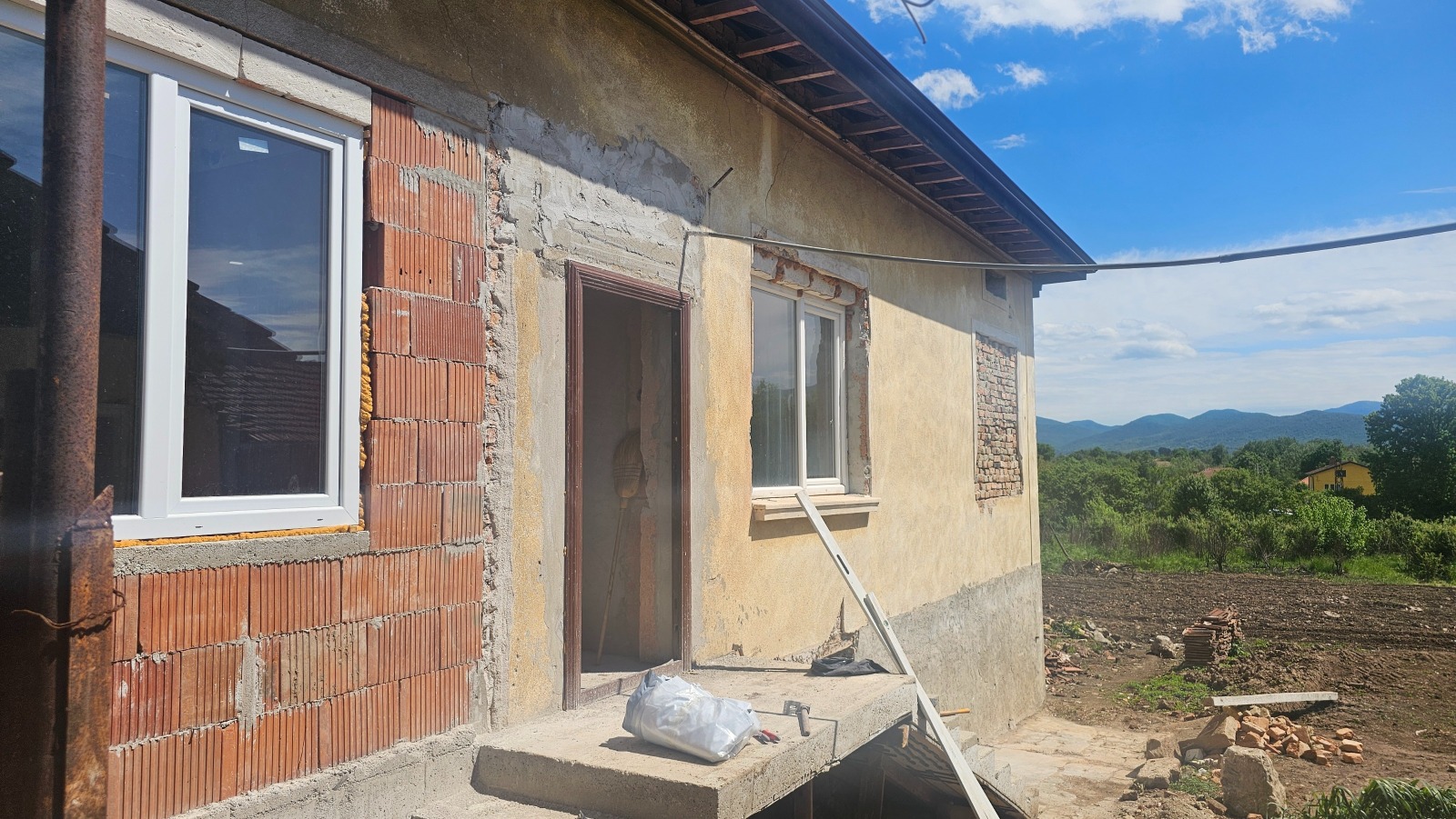 Продава КЪЩА, с. Скравена, област София област, снимка 2 - Къщи - 50028781
