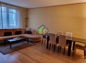 1 chambre Karchiyaka, Plovdiv 3