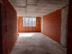 1 dormitorio Lyulin - tsentar, Sofia