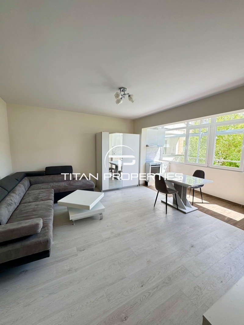 Til salg  1 soveværelse Plovdiv , Komatevo , 45 kvm | 27740380