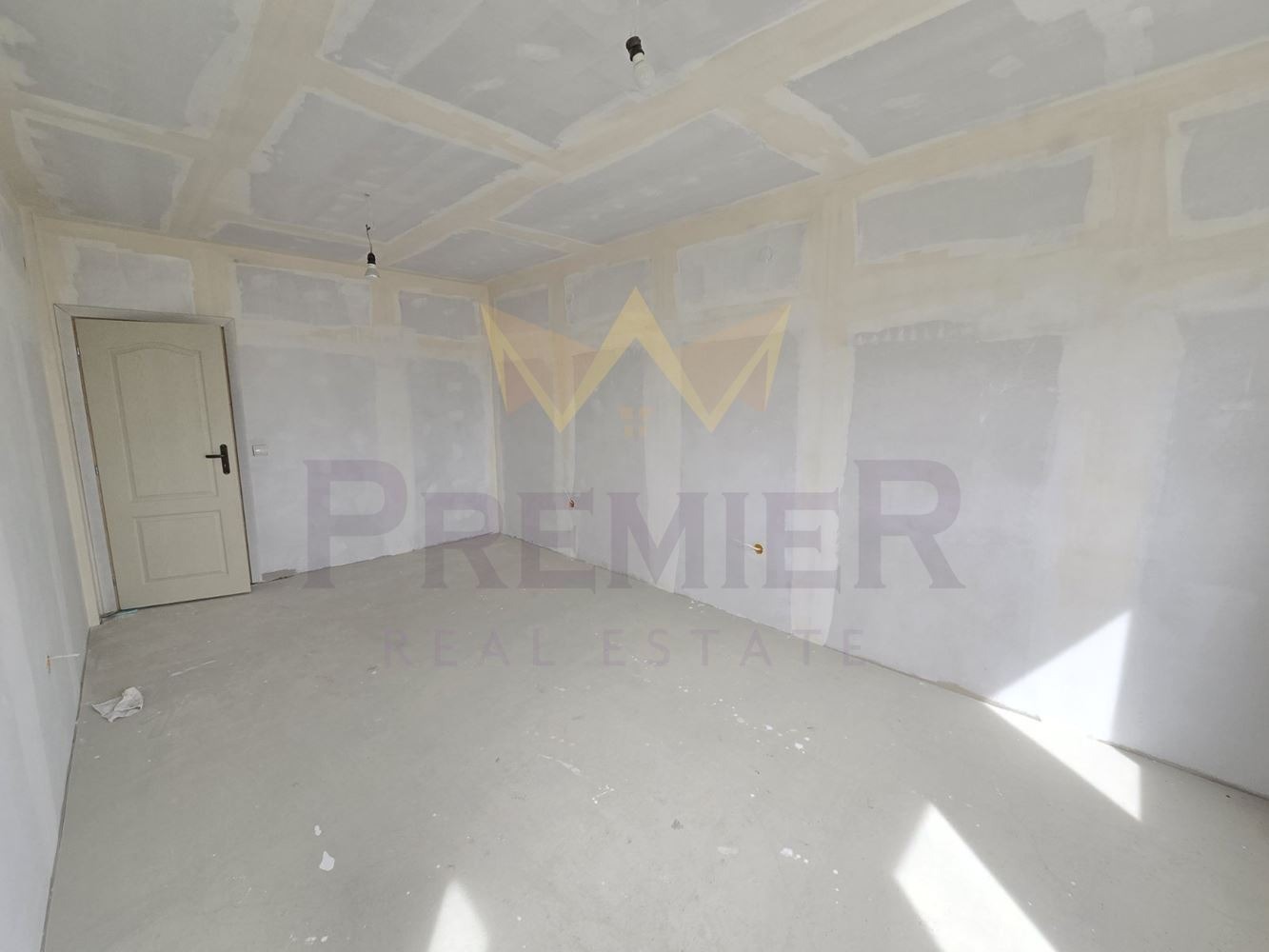 Продава КЪЩА, с. Царичино, област Добрич, снимка 8 - Къщи - 54111392